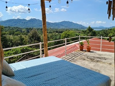 B&B business in best location Playa Naranjo