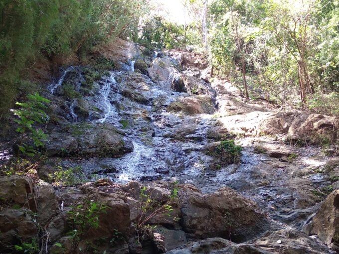 Blue Zone Finca with waterfall